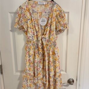 Elegant Floral Mini Dress in Yellow and Purple